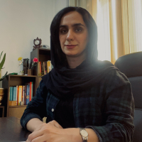نیلوفر ملک نژاد